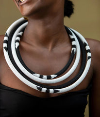 1 Black & white Kenyan Maasai Beaded Collar Necklace – Handcrafted Jewelry